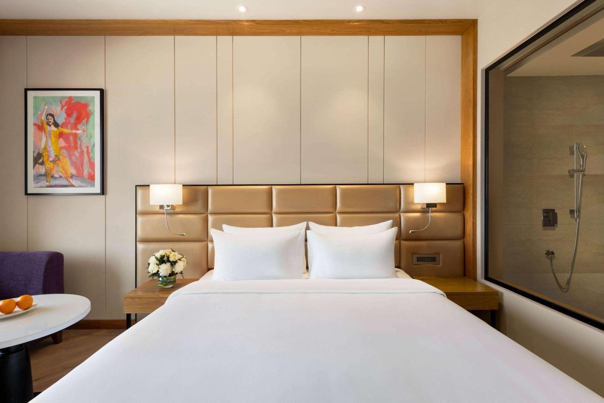Ramada Encore By Wyndham Amritsar Airport Buitenkant foto
